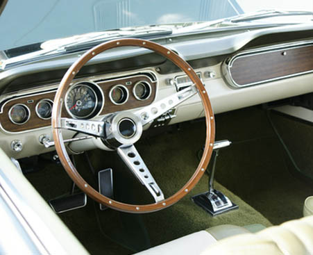 mustang dash